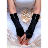 Черные атласные перчатки с драпировкой - Перчатки