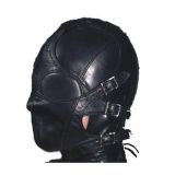 БДСМ - Кожаная маска с ремнями на лице