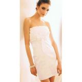 Белого мини-платье с кокетливым бантиком  - Платья