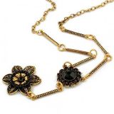 Красивое ожерелье с черными цветами - Подвески и ожерелья
