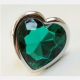 Анальная пробка сердечко, с зеленым камушком, размер М - 
